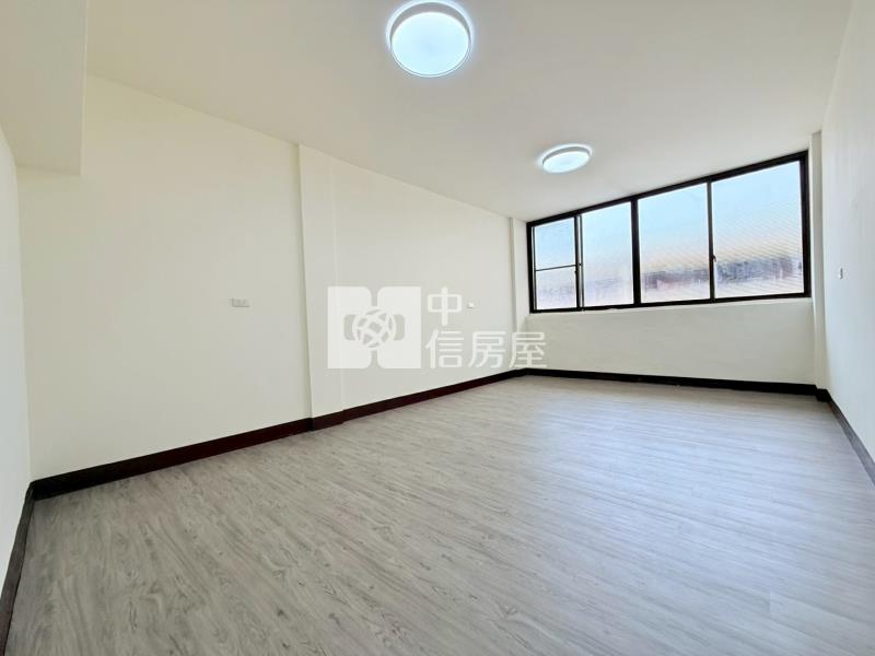 公所旁透天房屋室內格局與周邊環境