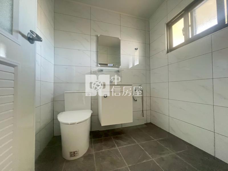 藝文中心旁大地坪透天房屋室內格局與周邊環境