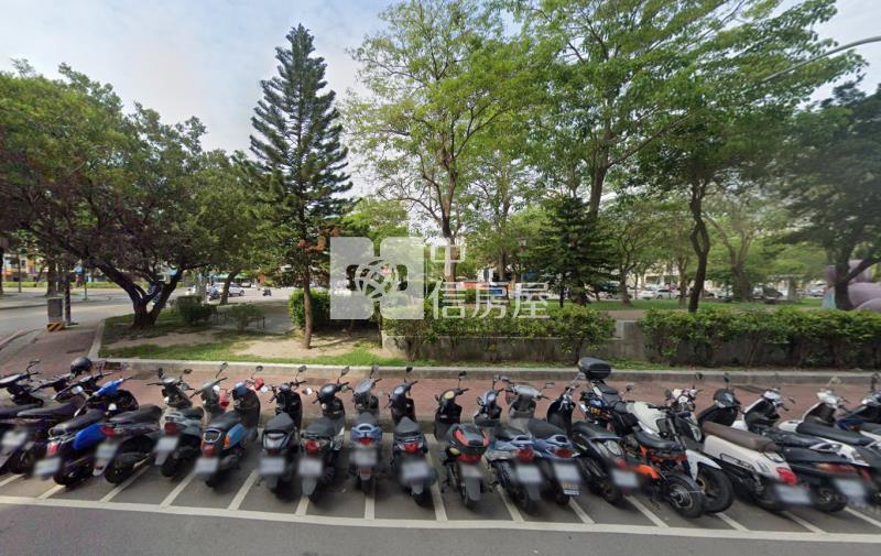 忠明南路綠園道10米大面寬1+2樓鋼骨金店面房屋室內格局與周邊環境