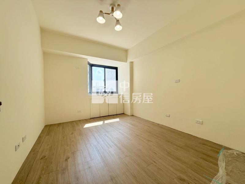 大元國小三房車位房屋室內格局與周邊環境