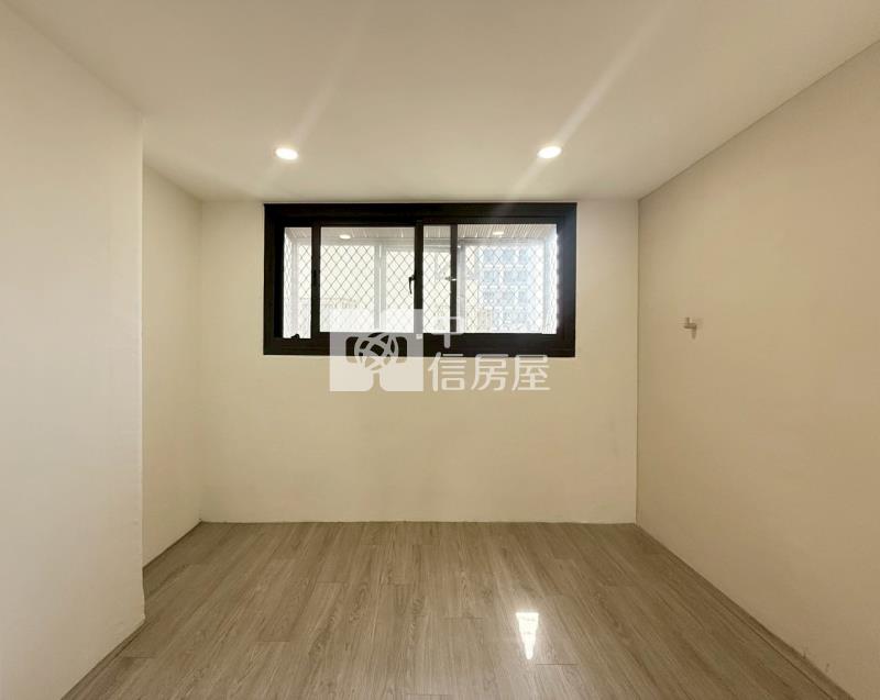 大元國小三房車位房屋室內格局與周邊環境