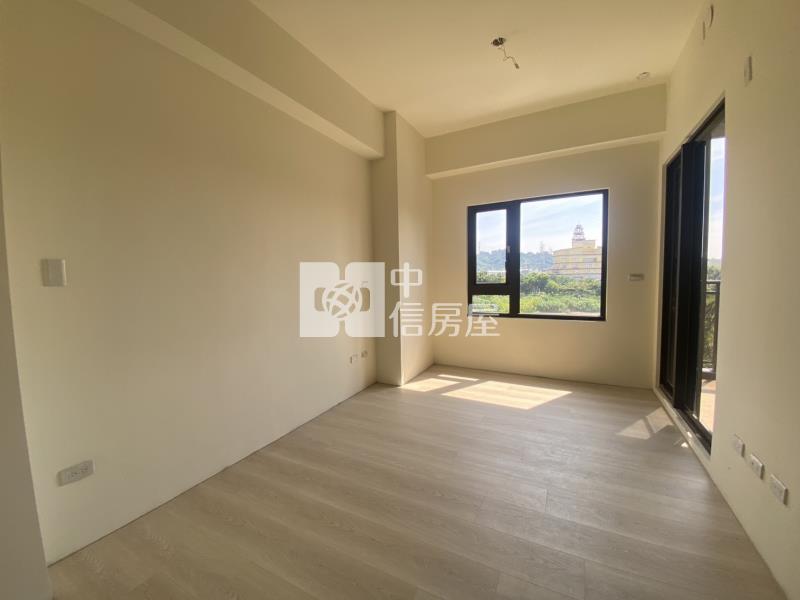 大里軟體園區旁全新大地坪臨路電梯別墅(C)房屋室內格局與周邊環境