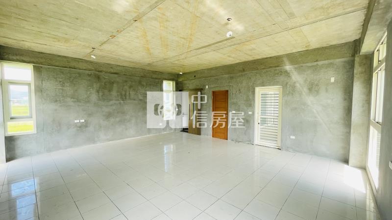 視野開闊望龜山田園農舍近礁溪市區房屋室內格局與周邊環境