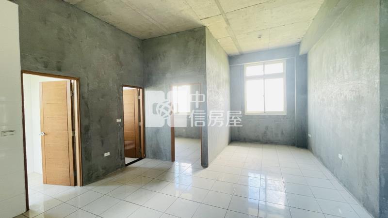 視野開闊望龜山田園農舍近礁溪市區房屋室內格局與周邊環境