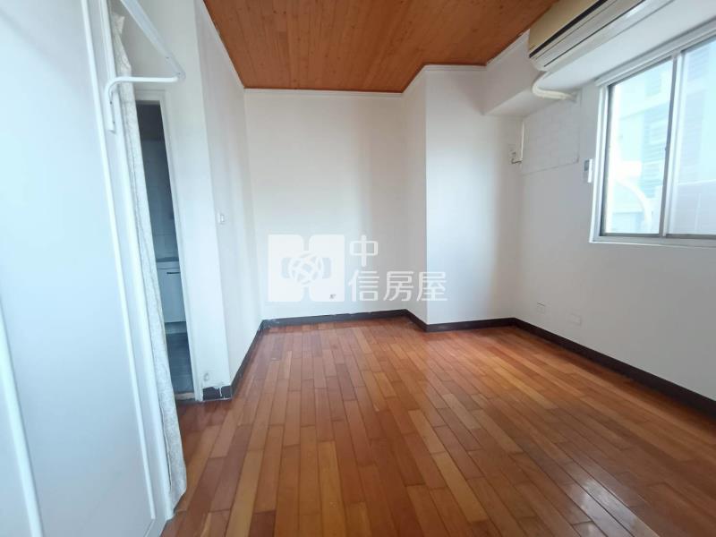 潭子慶懋巨鎮合併戶4房+車位房屋室內格局與周邊環境