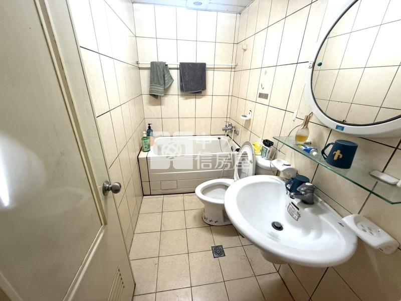 專-觀音新坡國小4房雙車位美墅房屋室內格局與周邊環境