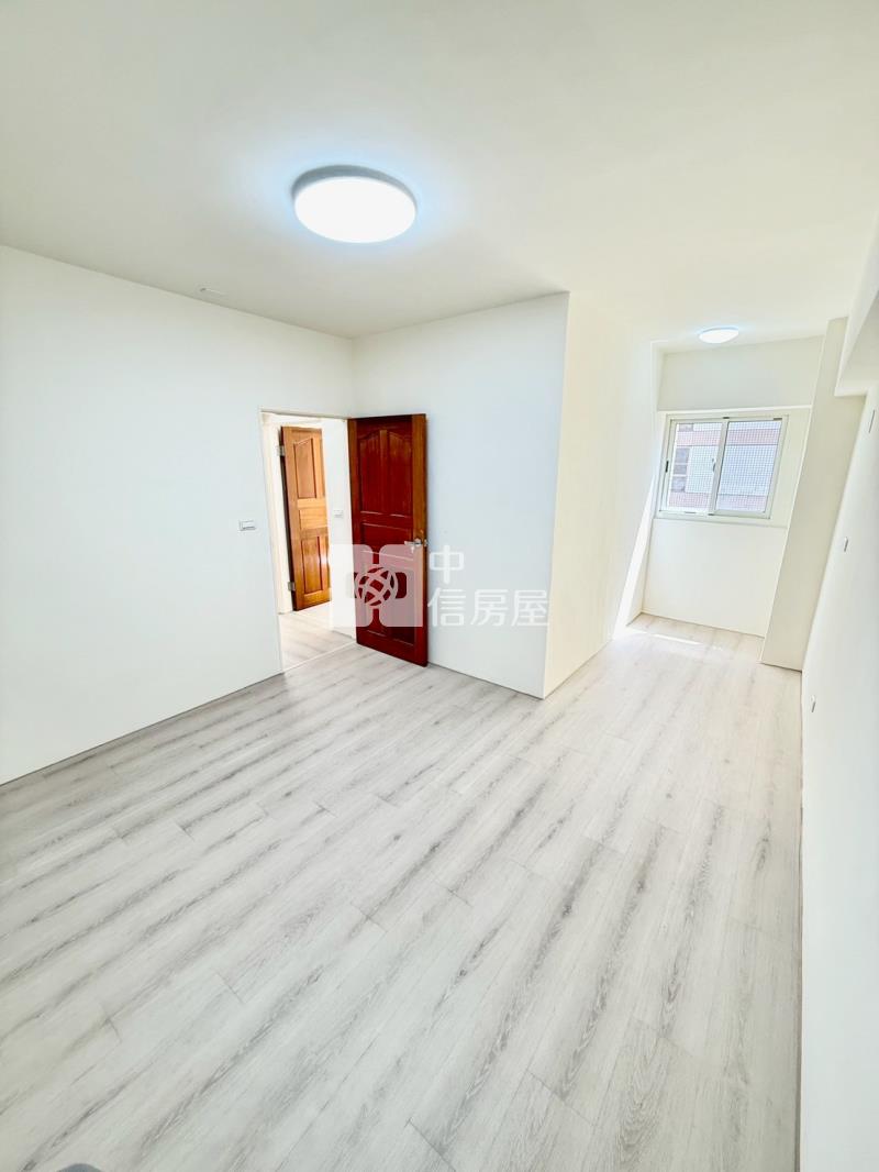 文心森林公園美四房捷運宅房屋室內格局與周邊環境