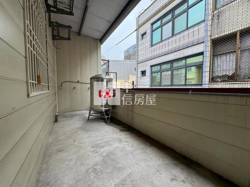 龍岡國小透天房屋室內格局與周邊環境