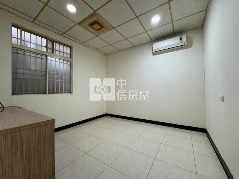 龍岡國小透天房屋室內格局與周邊環境