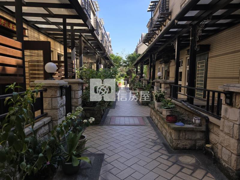 【奔馳】總督府漂亮透天別墅房屋室內格局與周邊環境