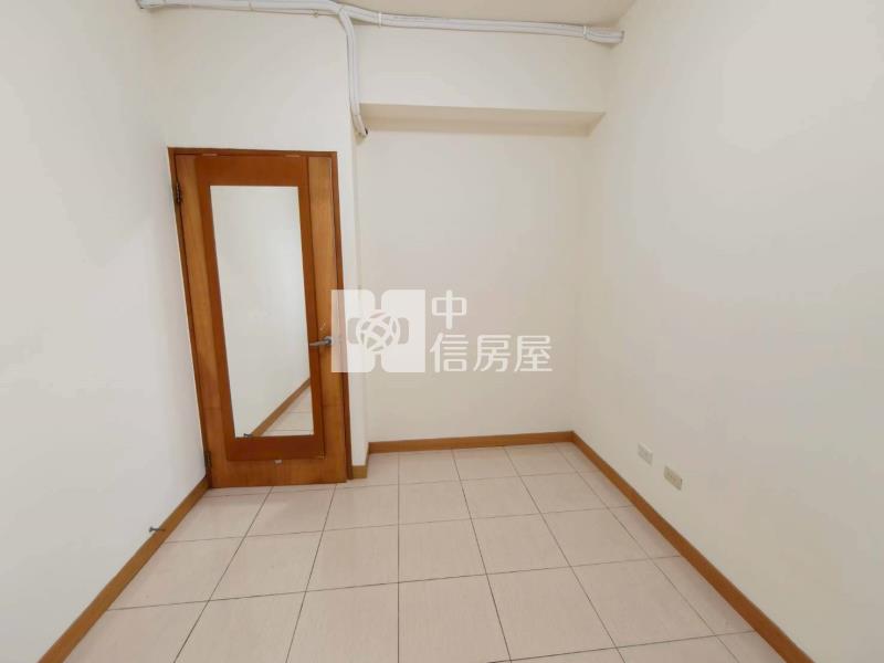 麗寶麗池3房車房屋室內格局與周邊環境