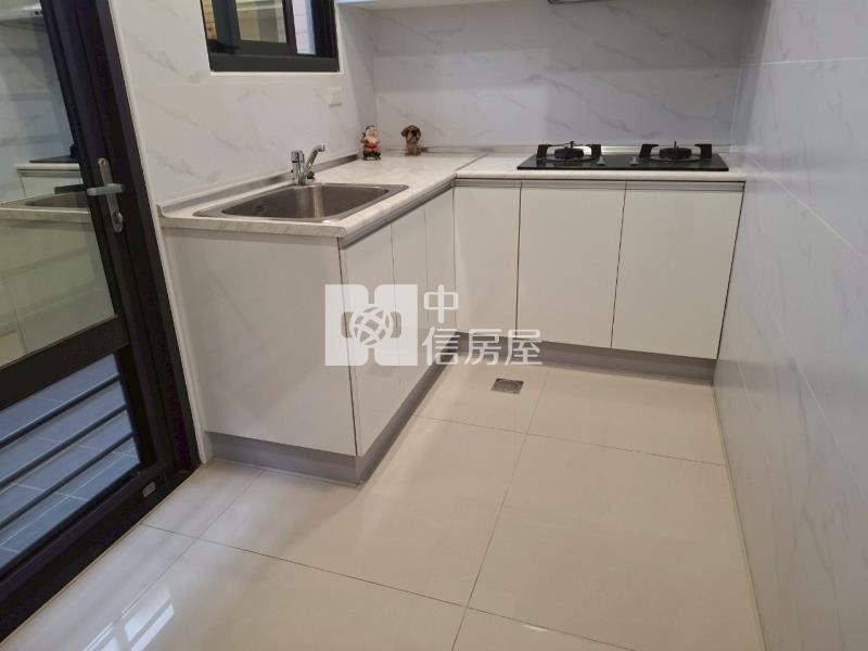 復興國中全整理透天房屋室內格局與周邊環境