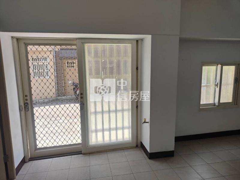 正中壢市中心1樓+2樓房屋室內格局與周邊環境