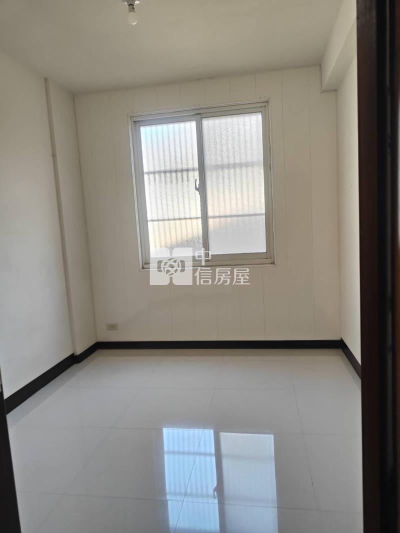 正中壢市中心1樓+2樓房屋室內格局與周邊環境