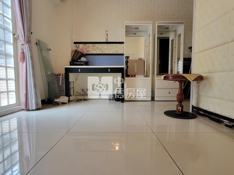 平鎮【平南國中】歐風六米活巷美別墅房屋室內格局與周邊環境