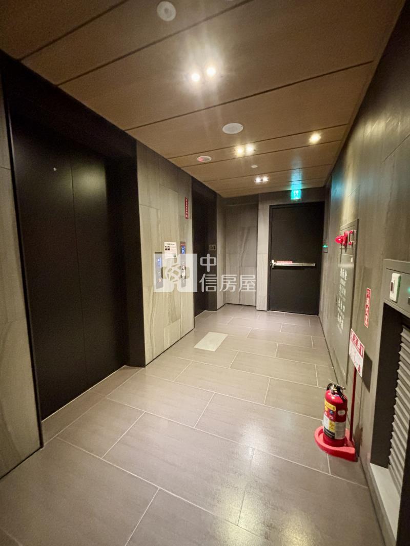 ㊣七期博克萊．俯瞰雙公園2房+平車房屋室內格局與周邊環境