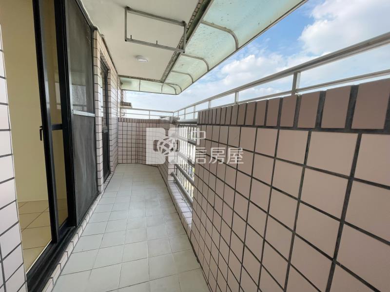 軟體園區中興商圈2+1房車位美廈房屋室內格局與周邊環境