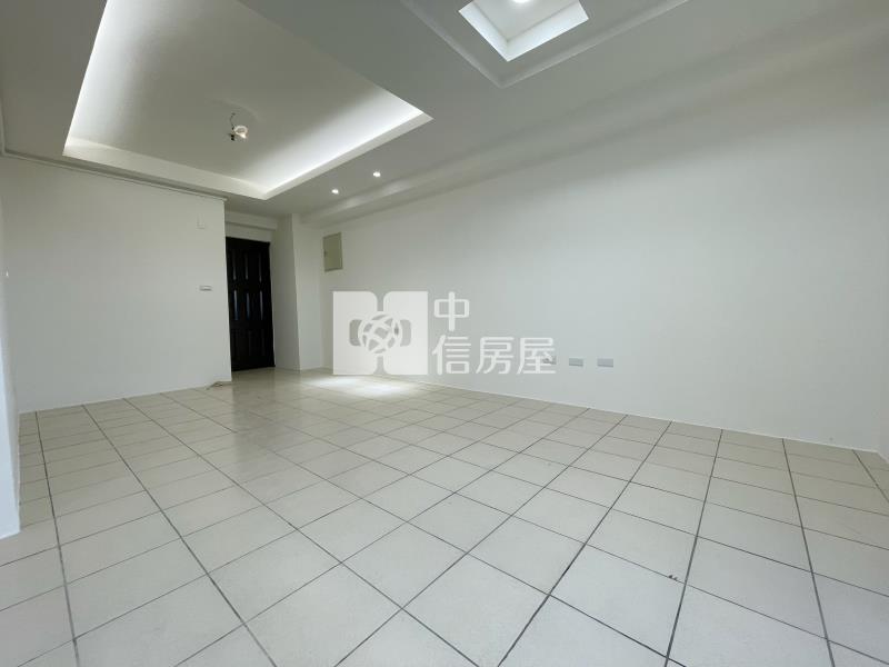軟體園區中興商圈2+1房車位美廈房屋室內格局與周邊環境
