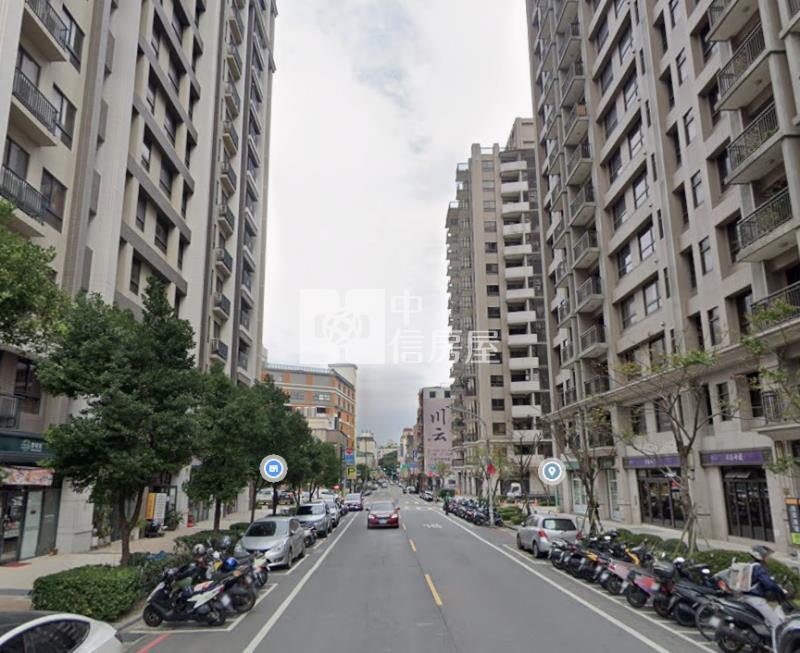 桃園市政府雙車位店面房屋室內格局與周邊環境