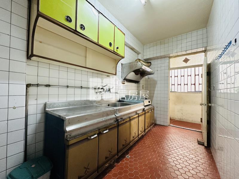 博館東街三樓公寓房屋室內格局與周邊環境