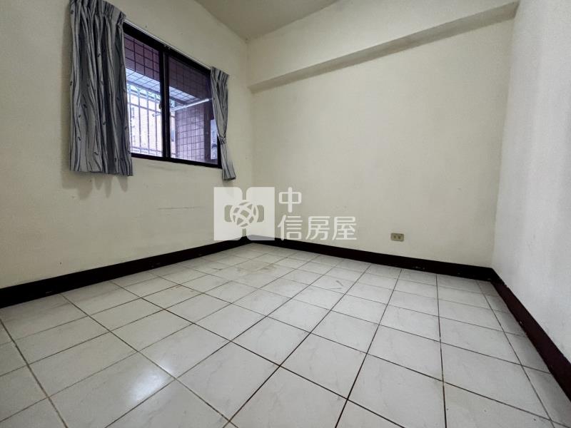 幸福小城1樓雙車位房屋室內格局與周邊環境