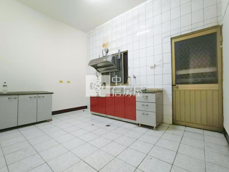 石榴透天房屋室內格局與周邊環境