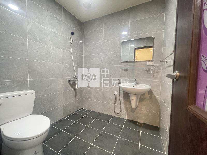 永康西勢輕屋齡二房平車房屋室內格局與周邊環境