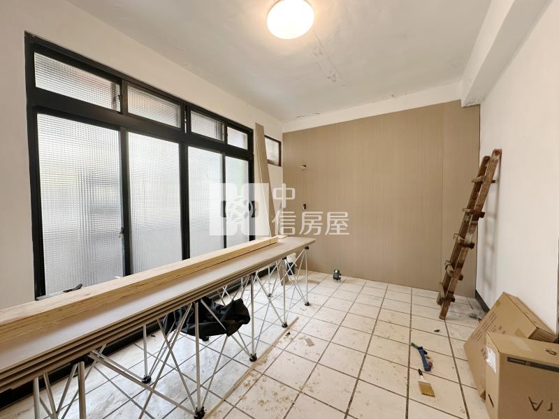 近楊梅火車站.水美國小低總價透天房屋室內格局與周邊環境