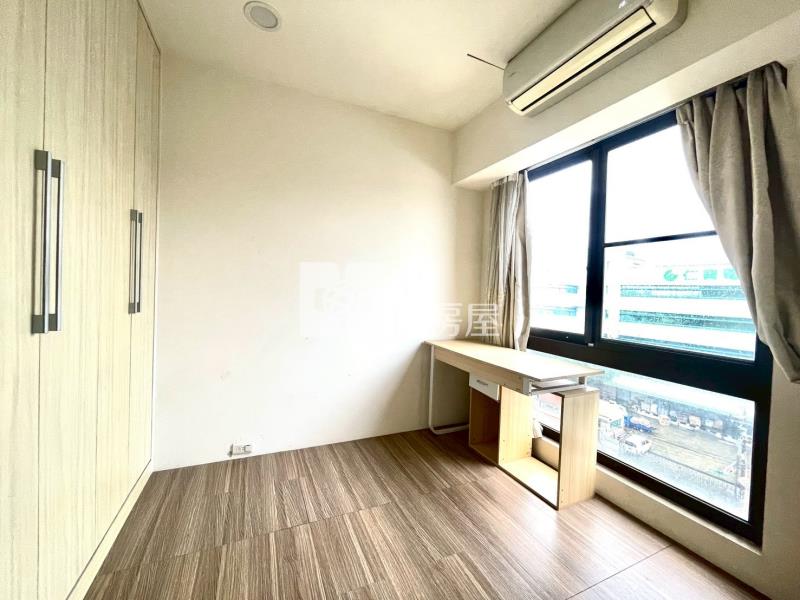 南勢合遠家和雅苑溫馨兩房車房屋室內格局與周邊環境