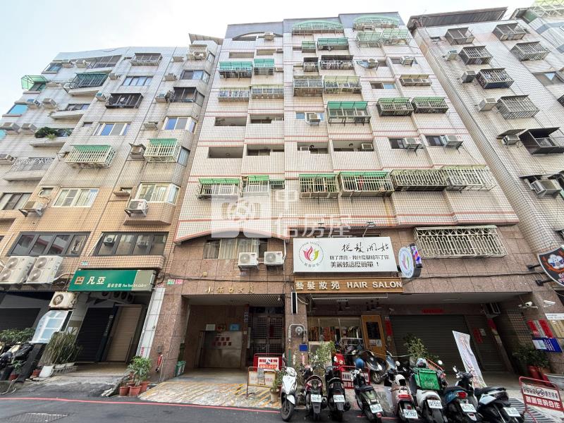 西屯逢甲商圈小倆口大一房2廳美廈（專任）房屋室內格局與周邊環境