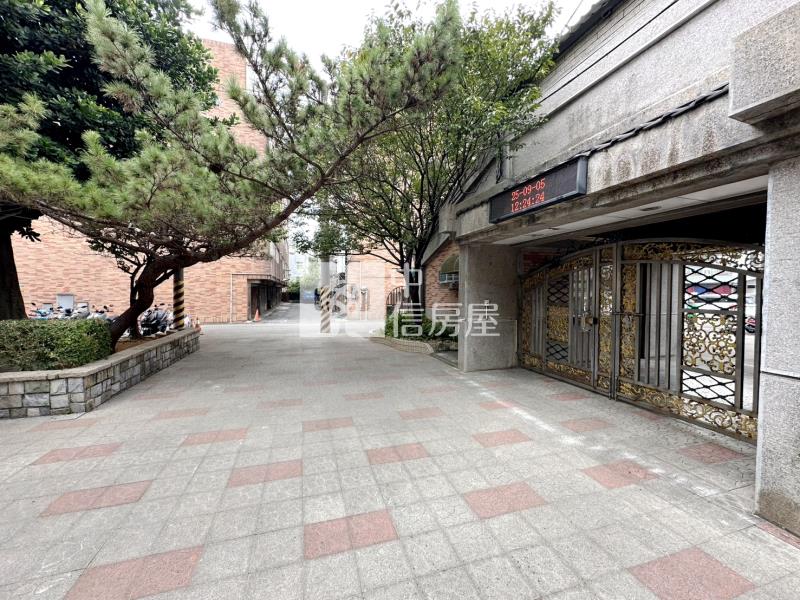 金陵華城雙車位超大美別墅房屋室內格局與周邊環境