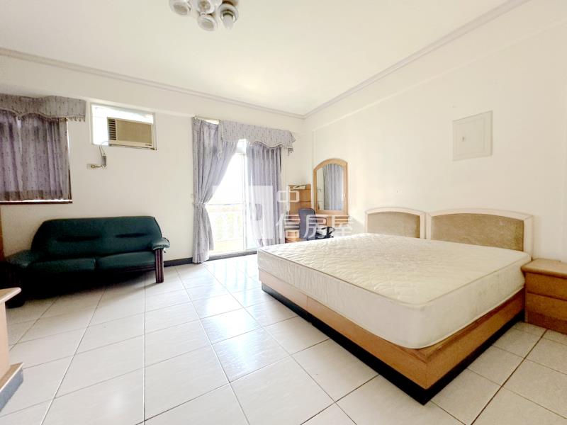 金陵華城雙車位超大美別墅房屋室內格局與周邊環境