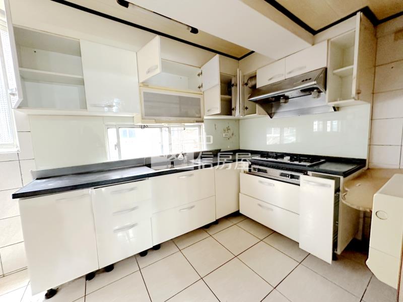 金陵華城雙車位超大美別墅房屋室內格局與周邊環境