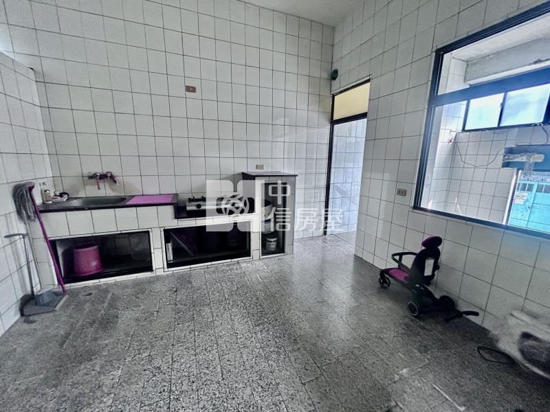 潮州8套房店住房屋室內格局與周邊環境