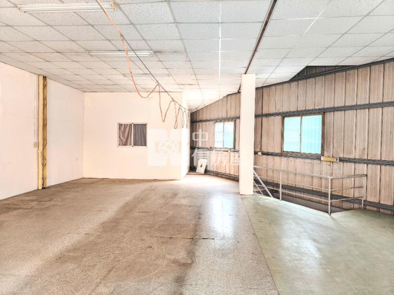 太平*中華國小*大地坪.大面寬透天.好停車房屋室內格局與周邊環境