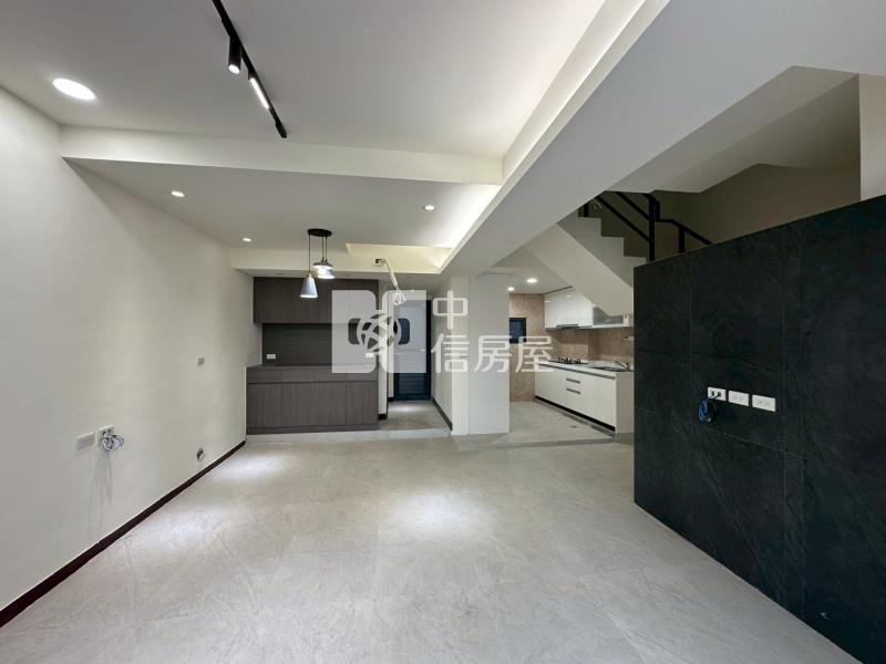 新屋超優質3套房透天房屋室內格局與周邊環境