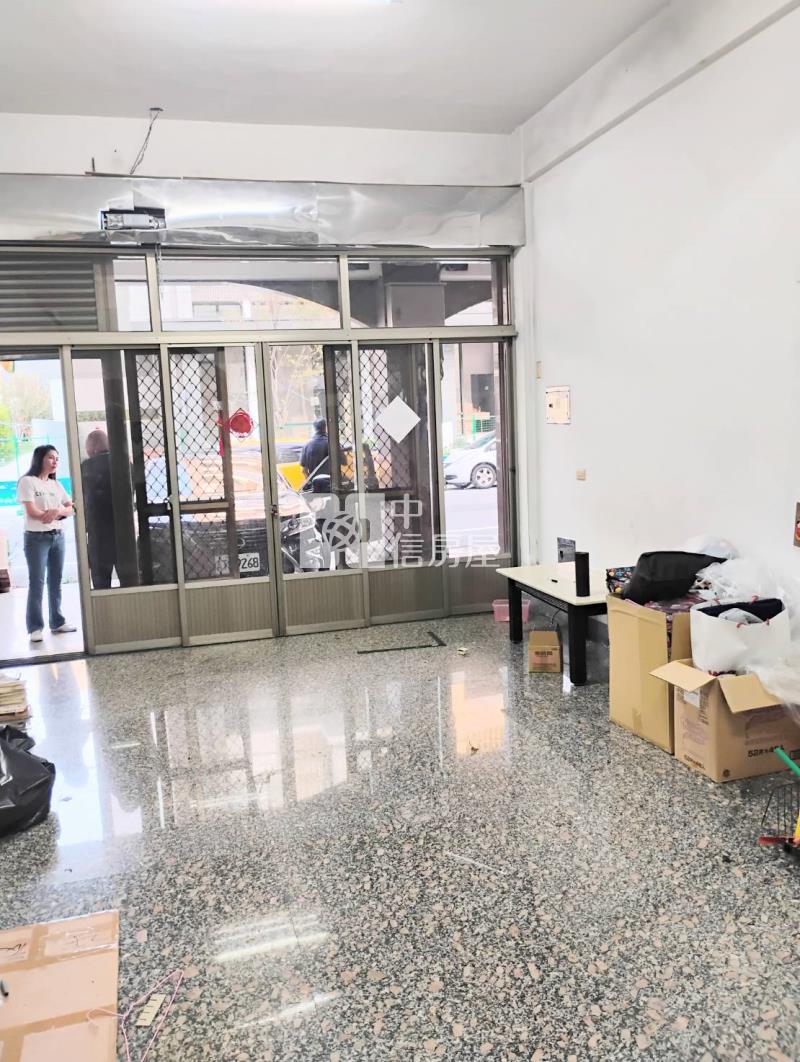 員林㊣新義街店面房屋室內格局與周邊環境