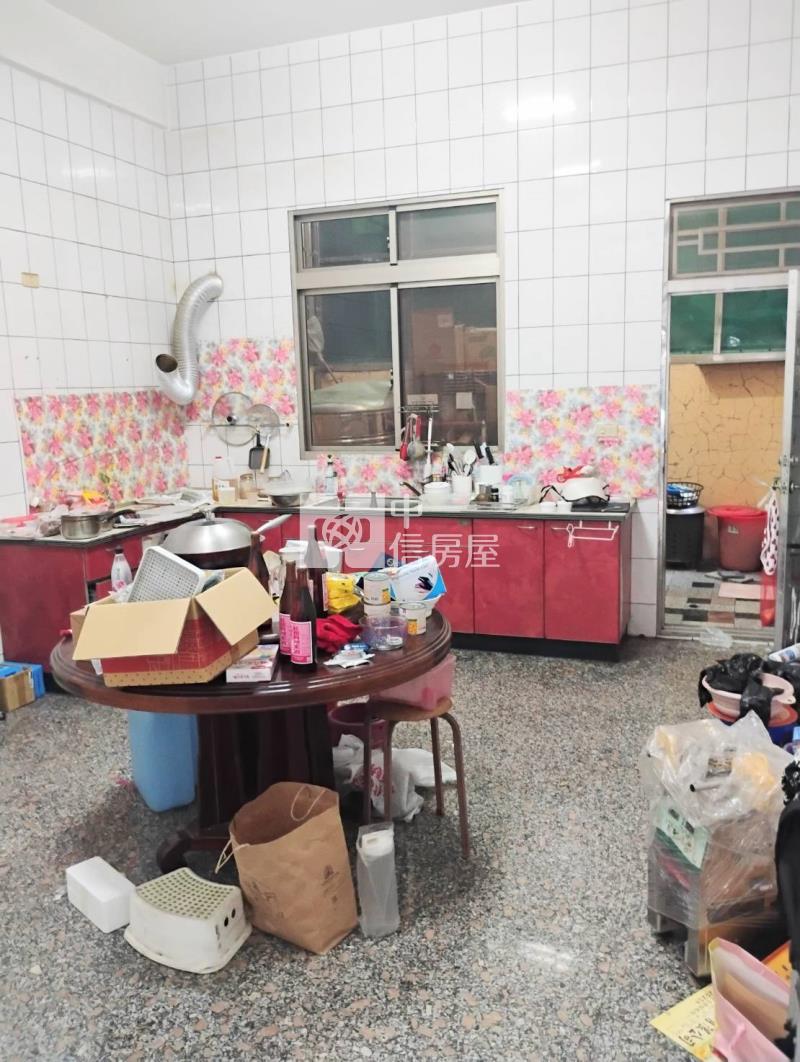 員林㊣新義街店面房屋室內格局與周邊環境