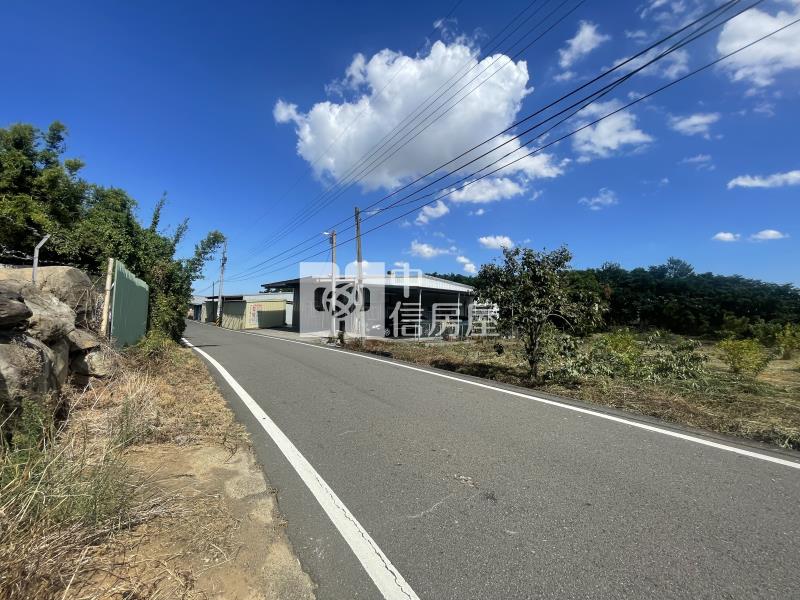 (專)近青埔正山大路大面寬方正農牧地房屋室內格局與周邊環境