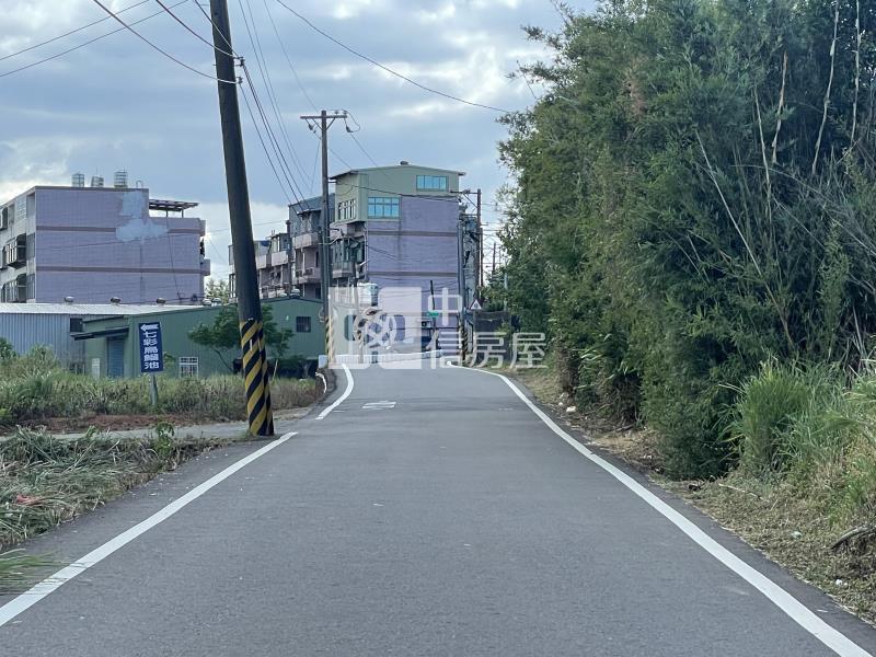 (專)近青埔正山大路大面寬方正農牧地房屋室內格局與周邊環境