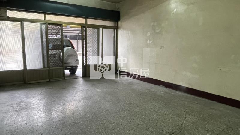 台中大里透天店面(141)房屋室內格局與周邊環境