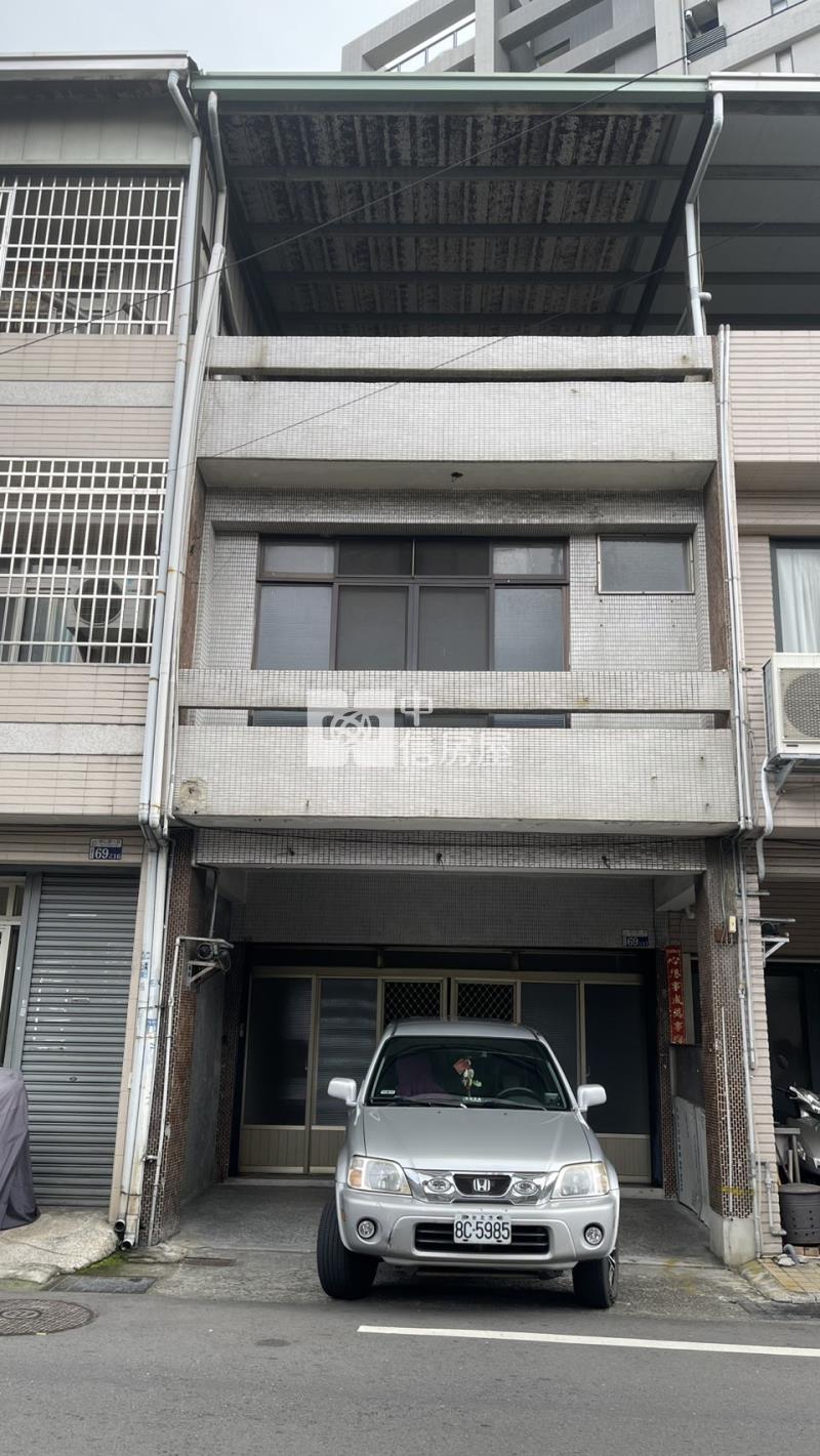 台中大里透天店面(141)房屋室內格局與周邊環境