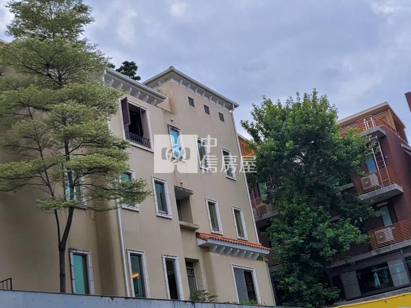 中科獨棟電梯豪宅房屋室內格局與周邊環境
