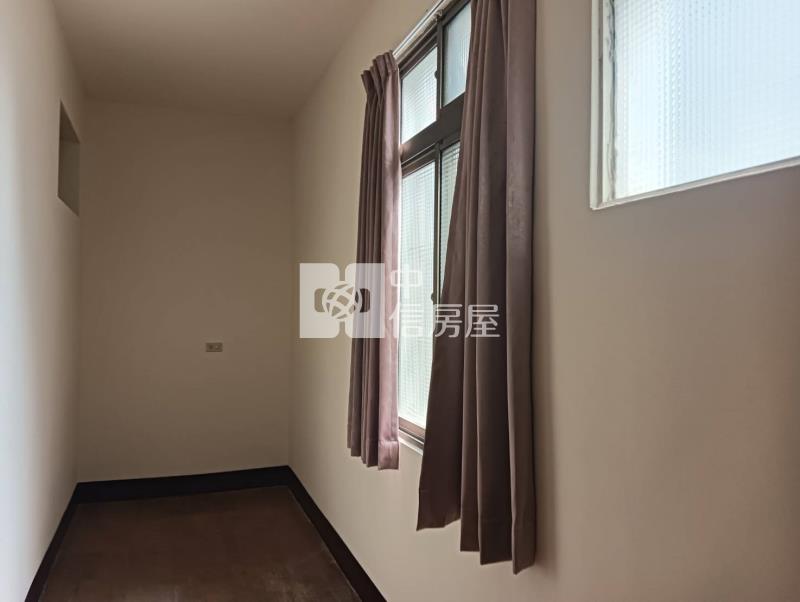 埔心明聖國小旁車庫美墅房屋室內格局與周邊環境