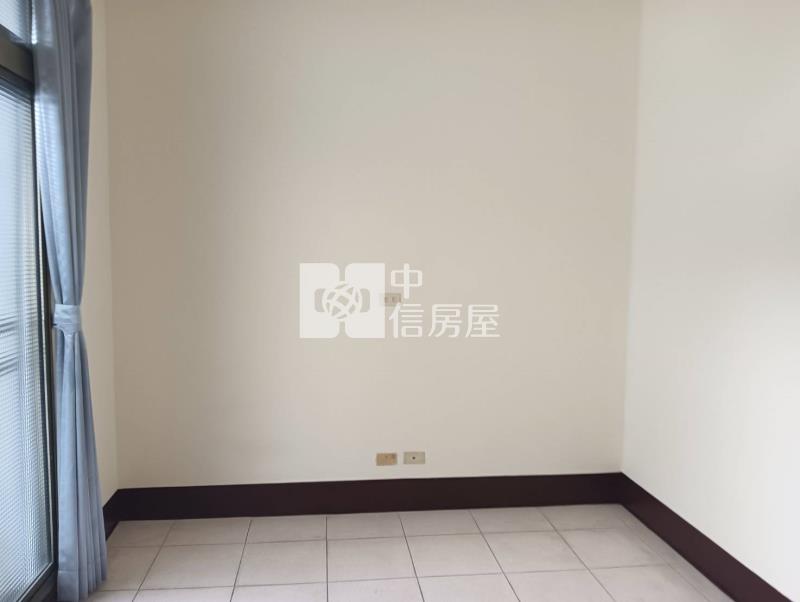 埔心明聖國小旁車庫美墅房屋室內格局與周邊環境