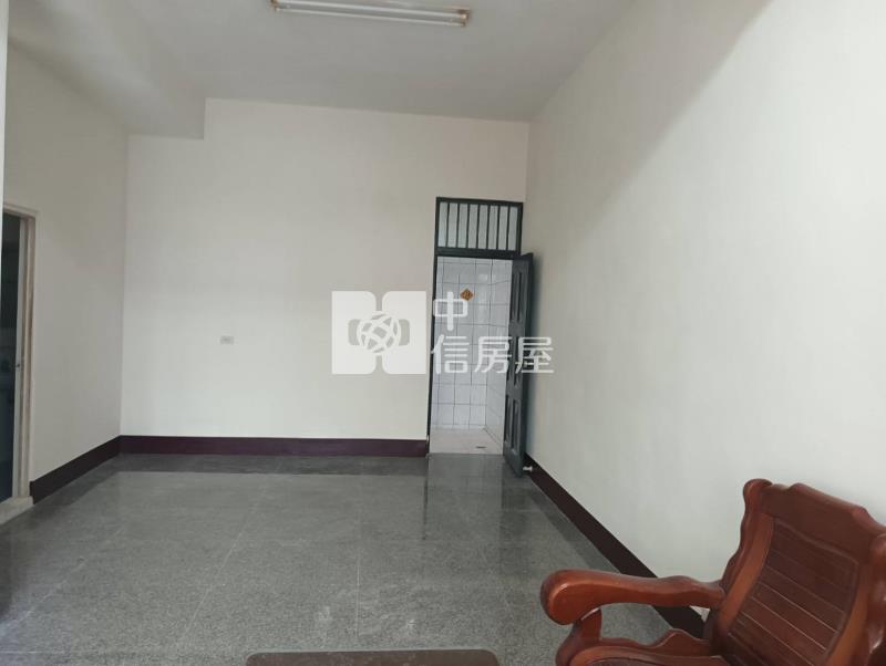 埔心明聖國小旁車庫美墅房屋室內格局與周邊環境