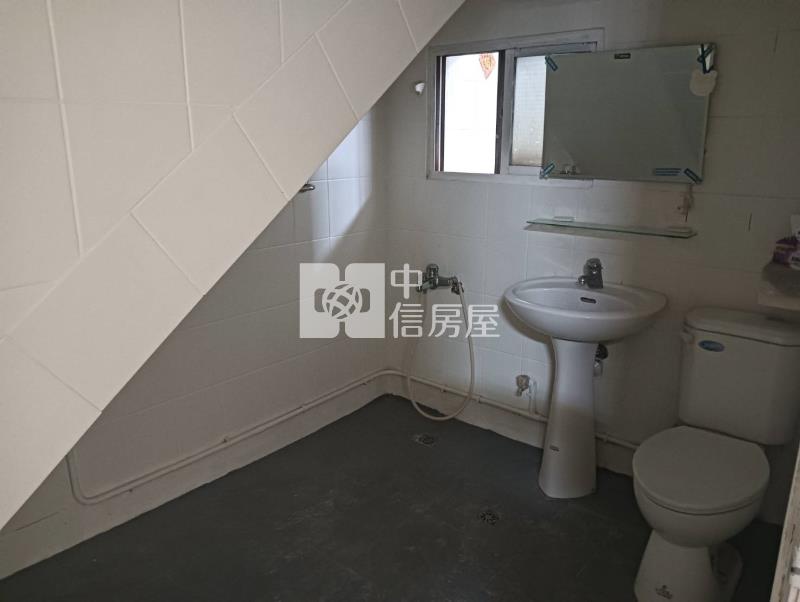 埔心明聖國小旁車庫美墅房屋室內格局與周邊環境