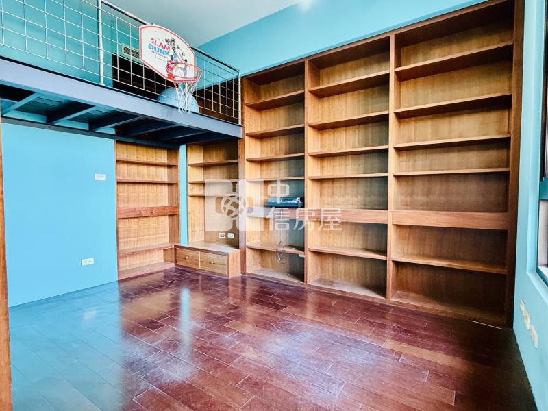 瑞士風情大四房雙車位房屋室內格局與周邊環境