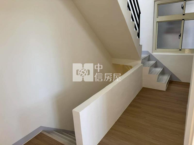 華隆街整新美透天房屋室內格局與周邊環境