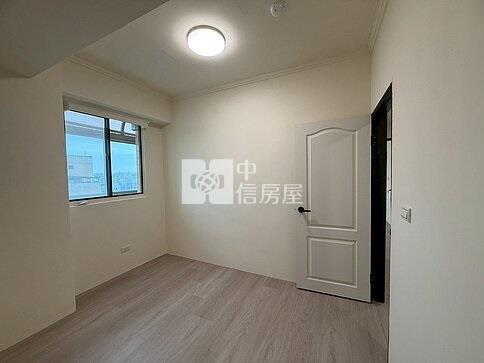 平鎮霄裡大池景觀美三房房屋室內格局與周邊環境